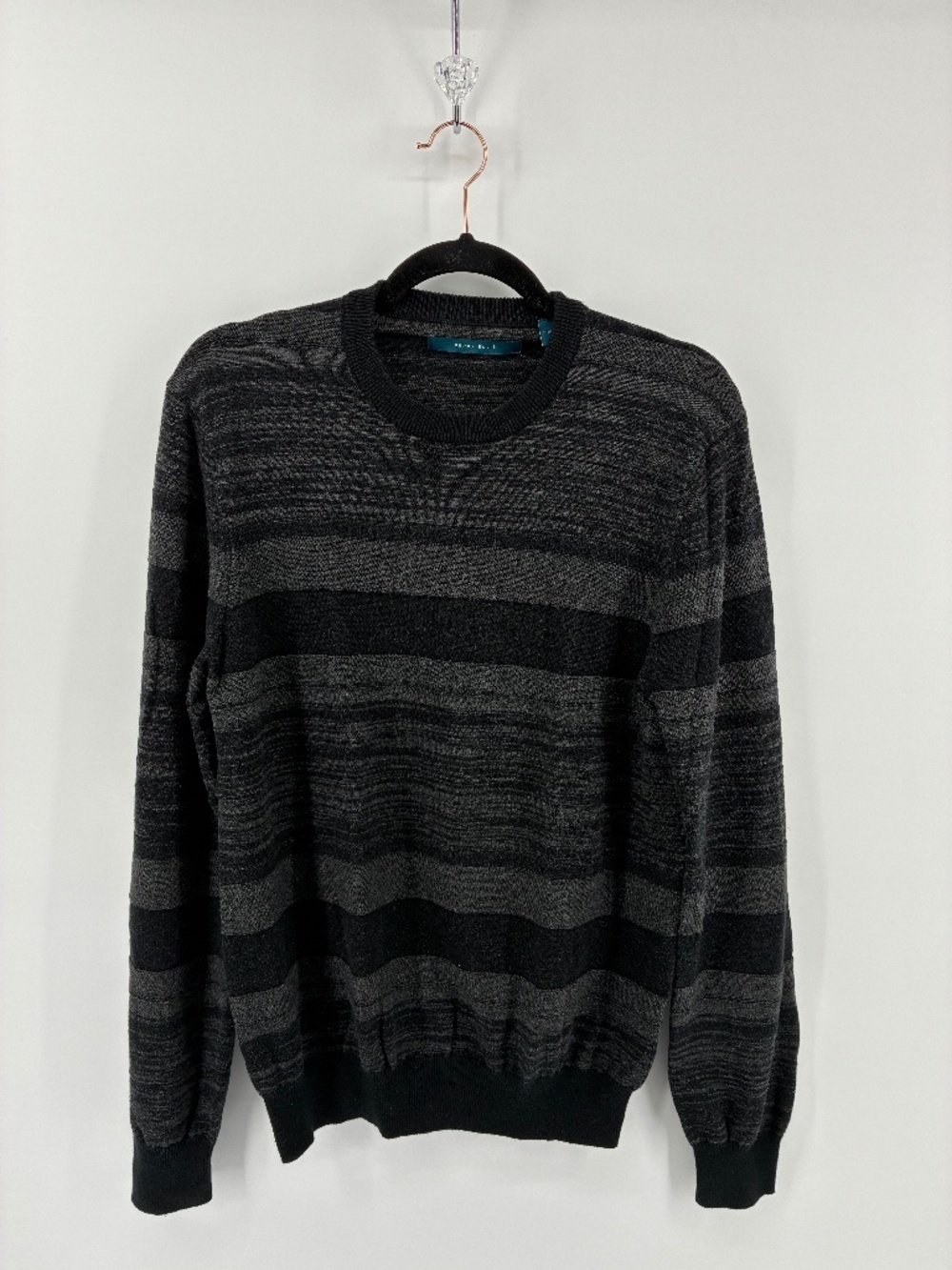 MASSIVE $10 SALE Perry Ellis Striped Long Sleeve Tee Lightweight Sweatee